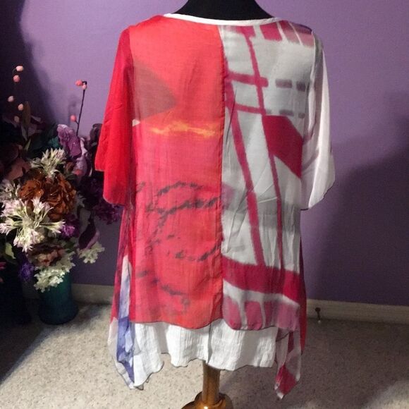 Paris size small top sheer covering. Small - Picture 4 of 7